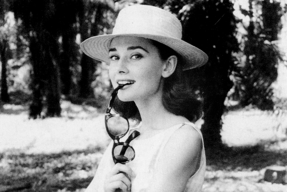 Audrey Hepburn: la storia di una donna, esempio di generosità